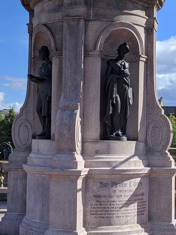 Sir Peter Coats Statue景点图片