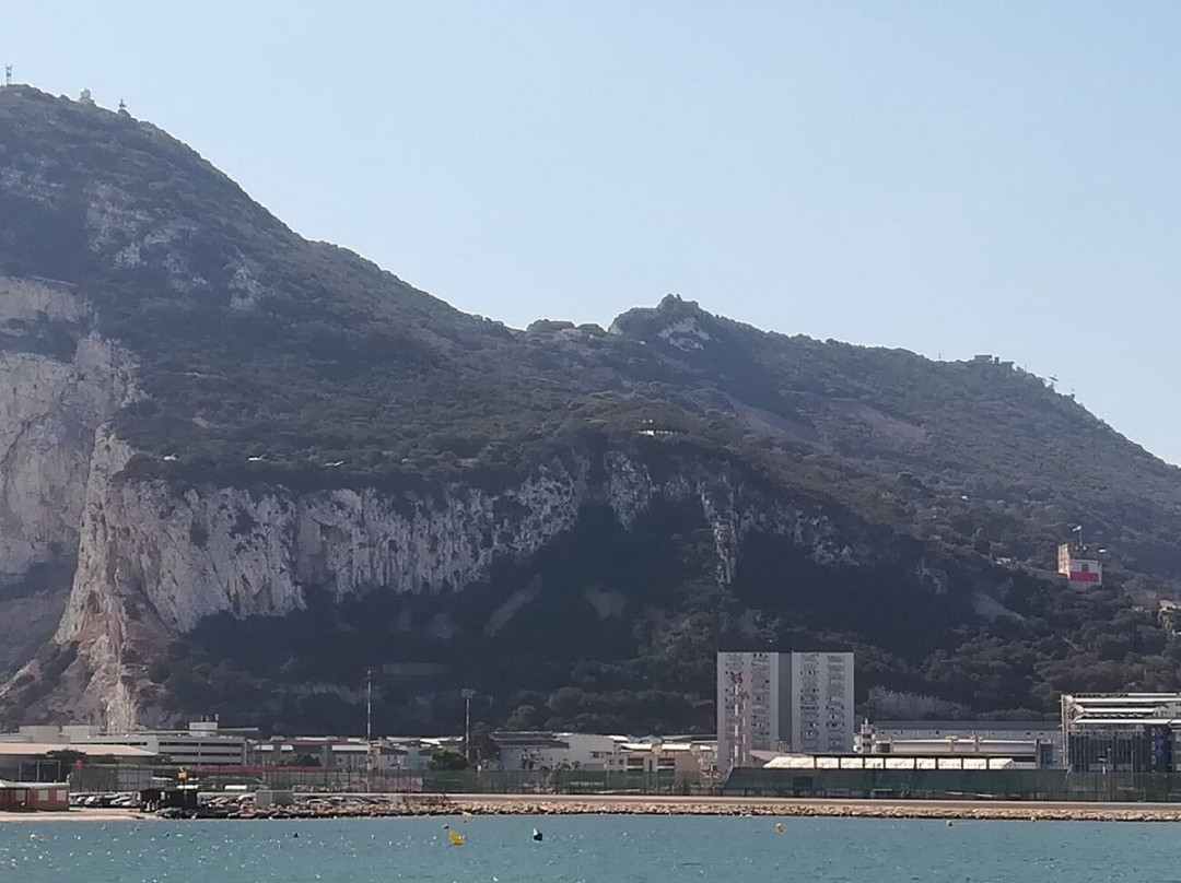 Alcadeisa Marina-拉利内阿必去景点