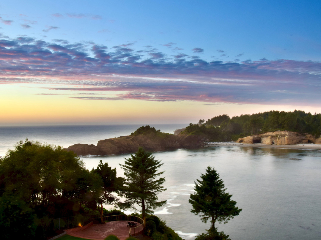 Whale Cove Inn主图