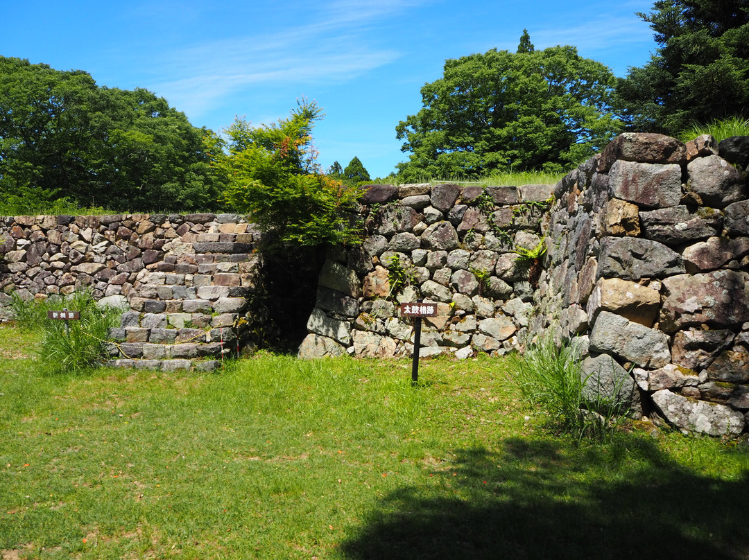 Takatori Castle Ruins-高取町必去景点