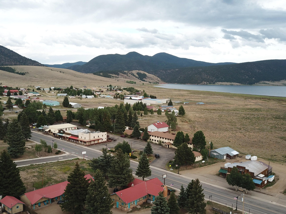 Gold Pan Motel主图