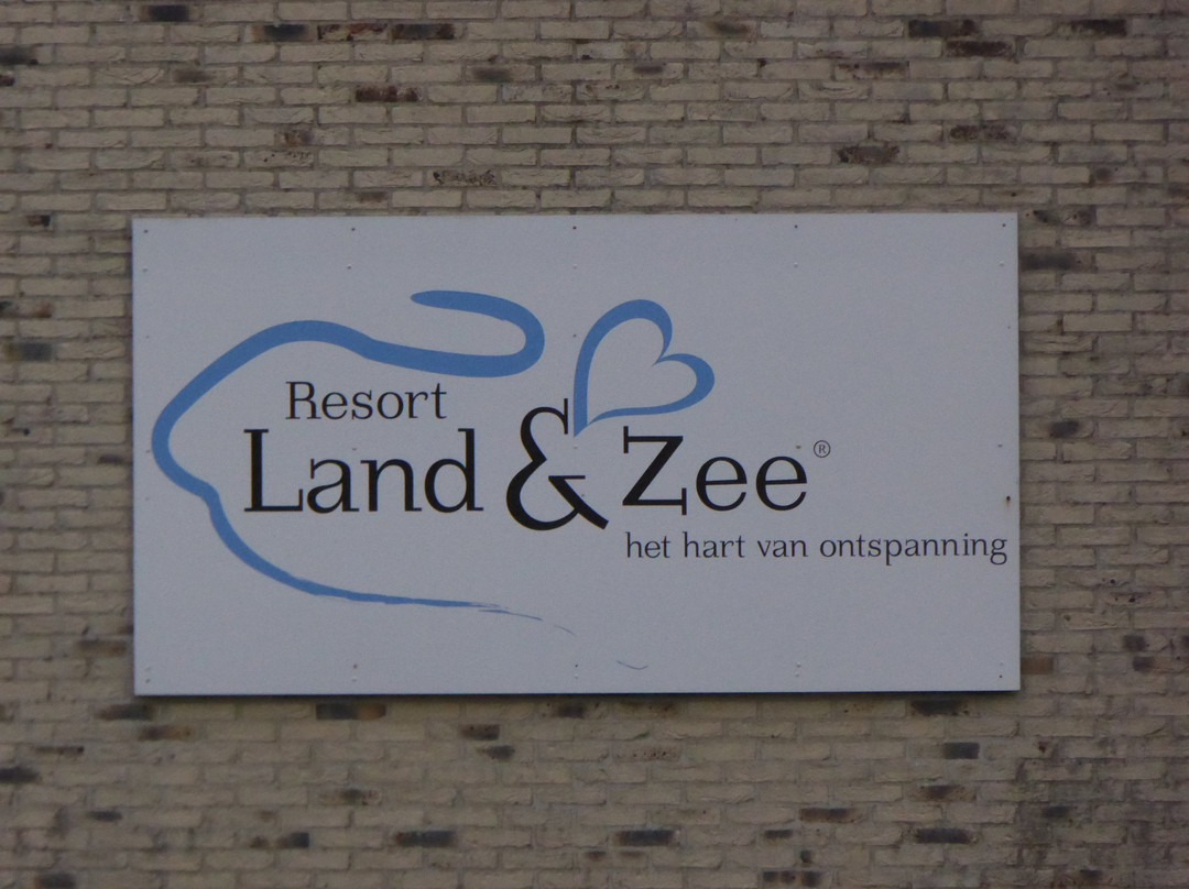 陆地与海洋酒店主图