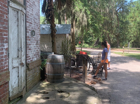 Bloody Point Lighthouse-Daufuskie Island必去景点