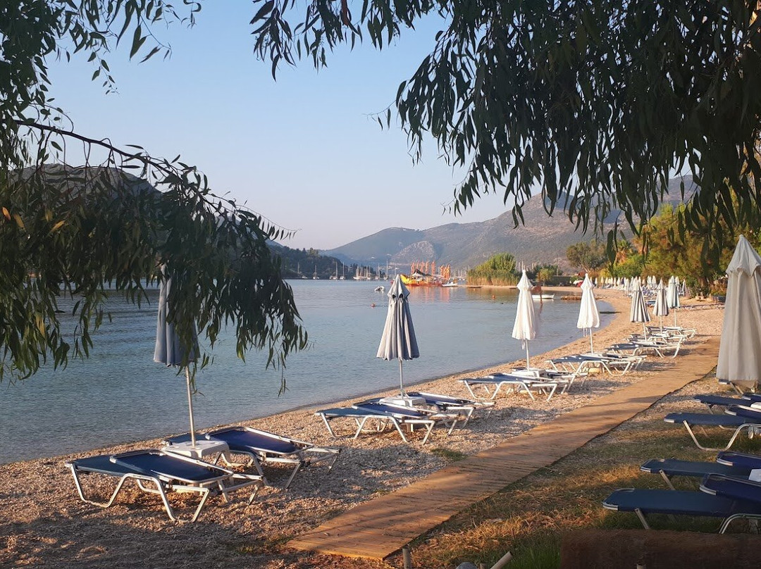 Eva Beach Hotel主图