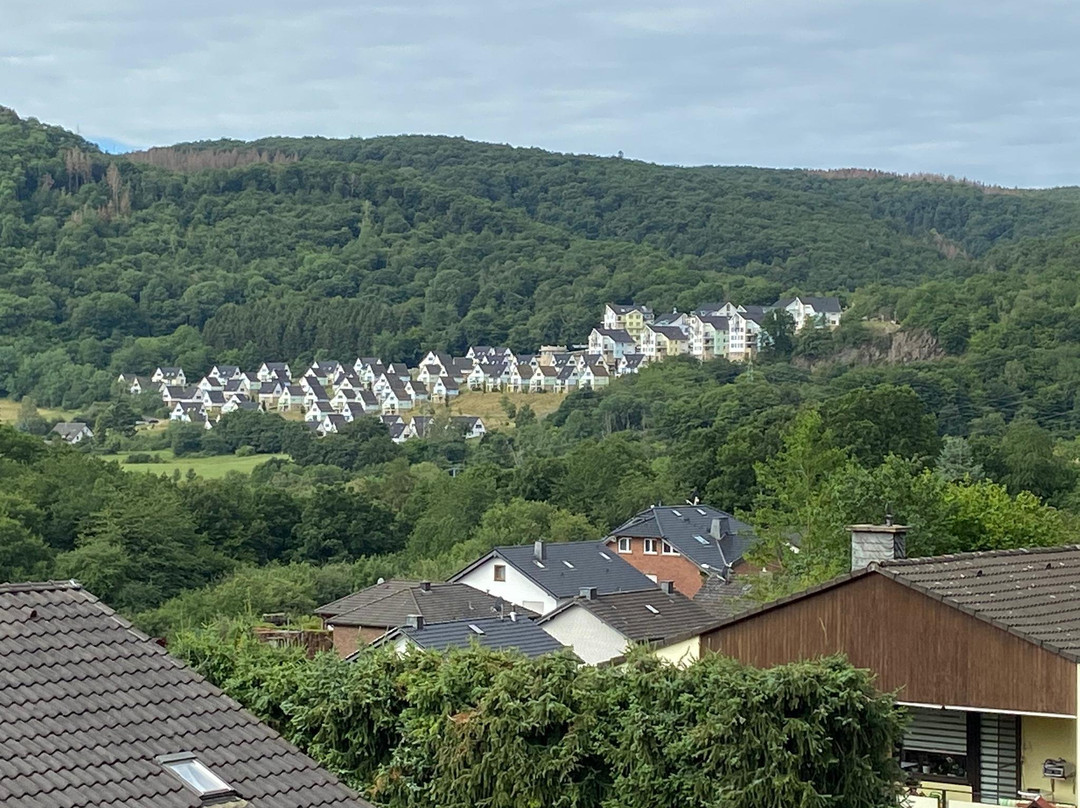 Hinter Den Spiegeln主图