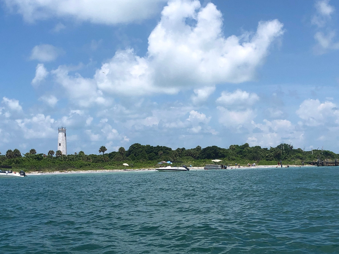 Salty Water Tours, LLC-圣彼得海滩必去景点