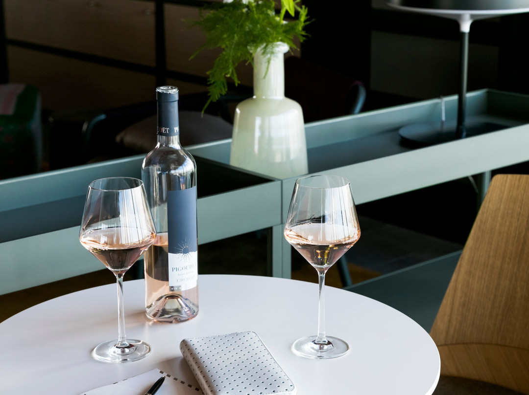 OKKO HOTELS Paris Rueil-Malmaison主图