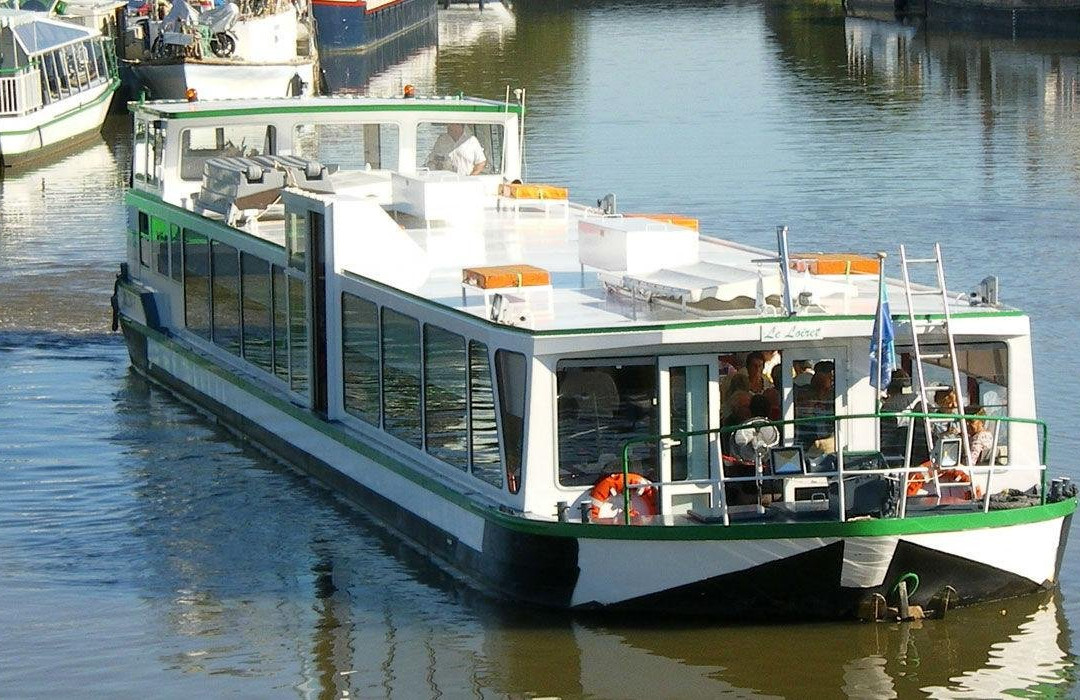 Les Bateaux Touristiques景点图片