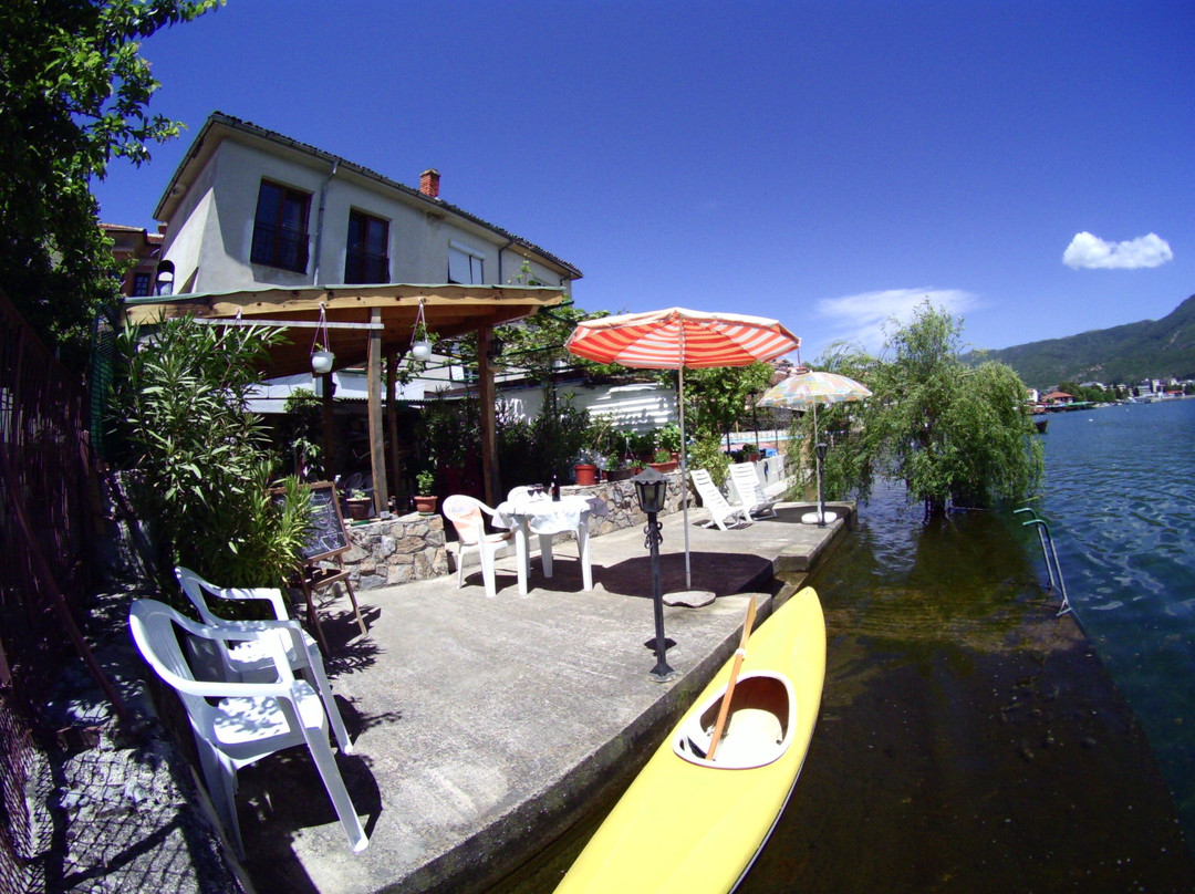 'By the Lake' Apartments