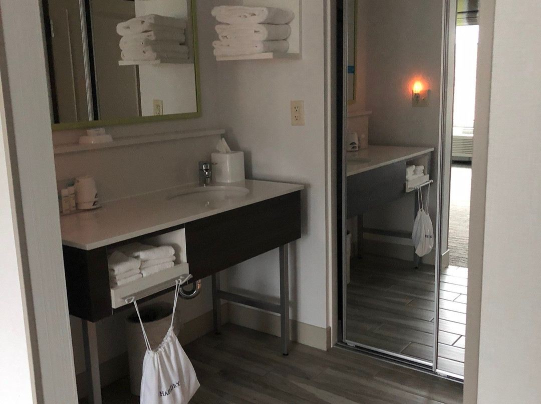 Hampton Inn By Hilton Norwich主图