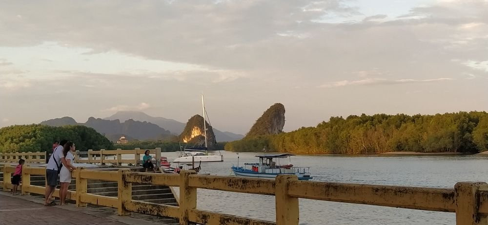 Krabi River Marina景点图片
