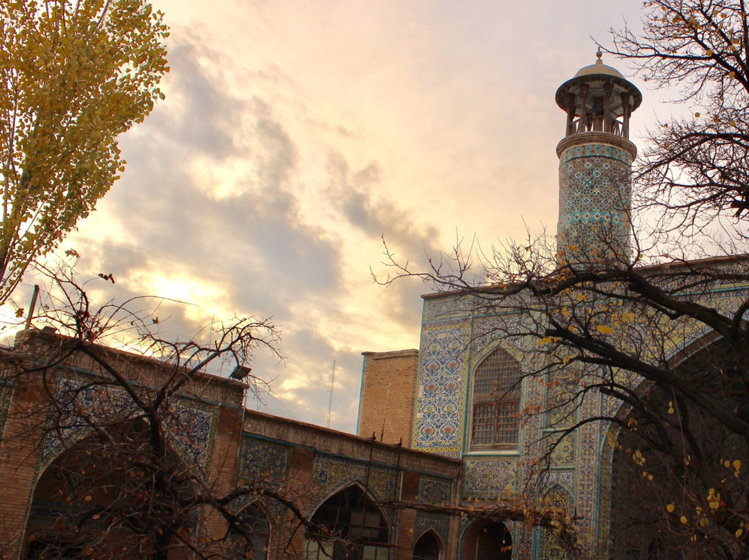 Dar Ul-Ihsan Mosque景点图片