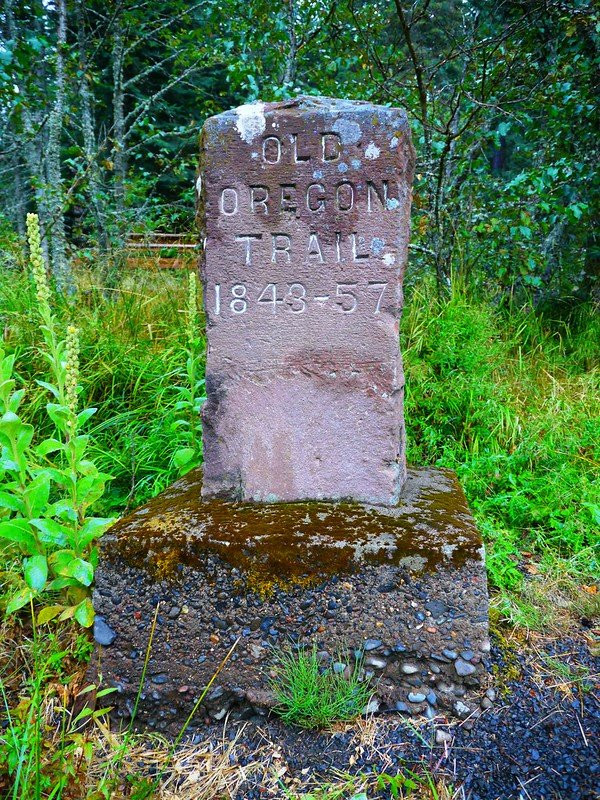 Emigrant Springs State Heritage Area景点图片