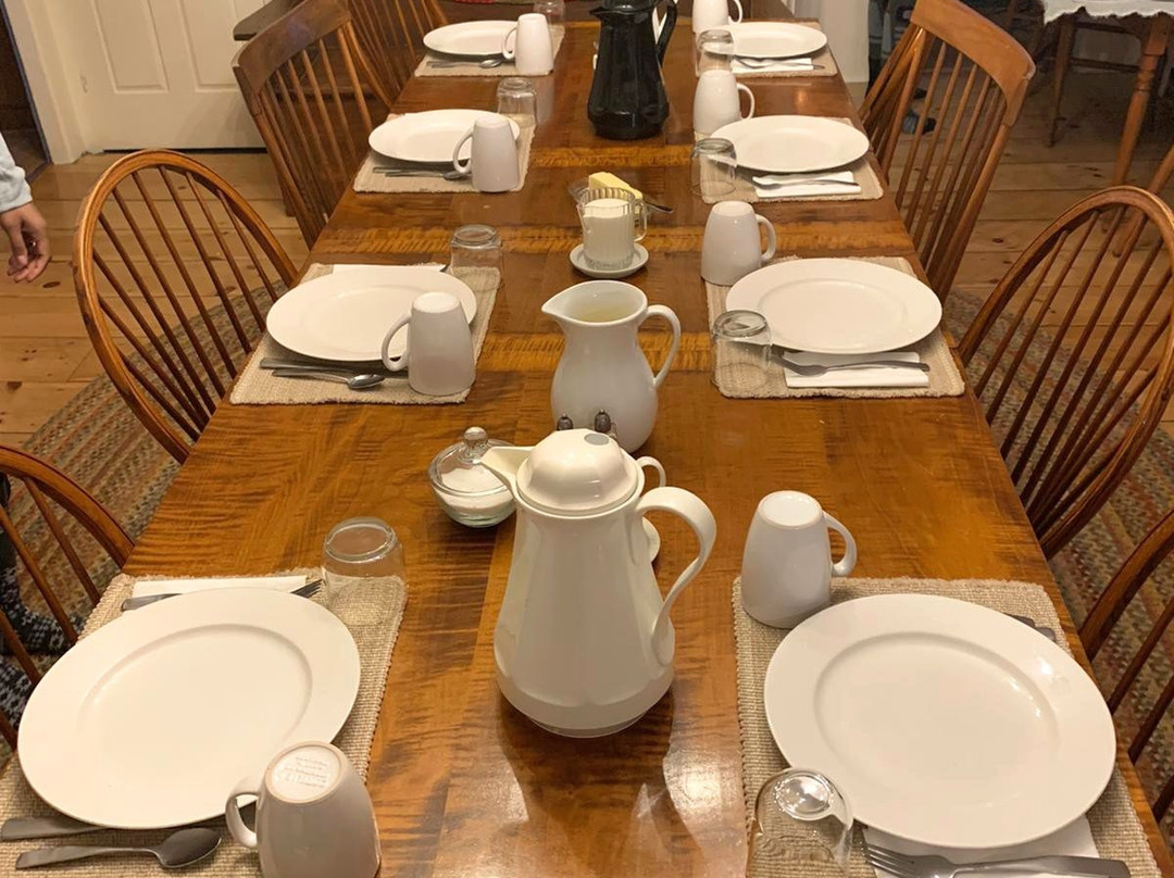 Nye's Green Valley Farm B&B主图