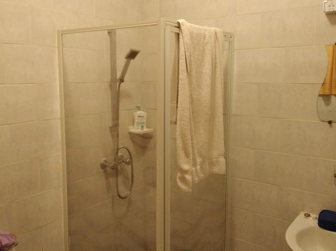 Seaview Gardens Hotel主图