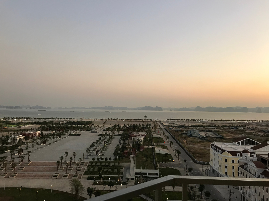 下龙湾诺富特酒店主图