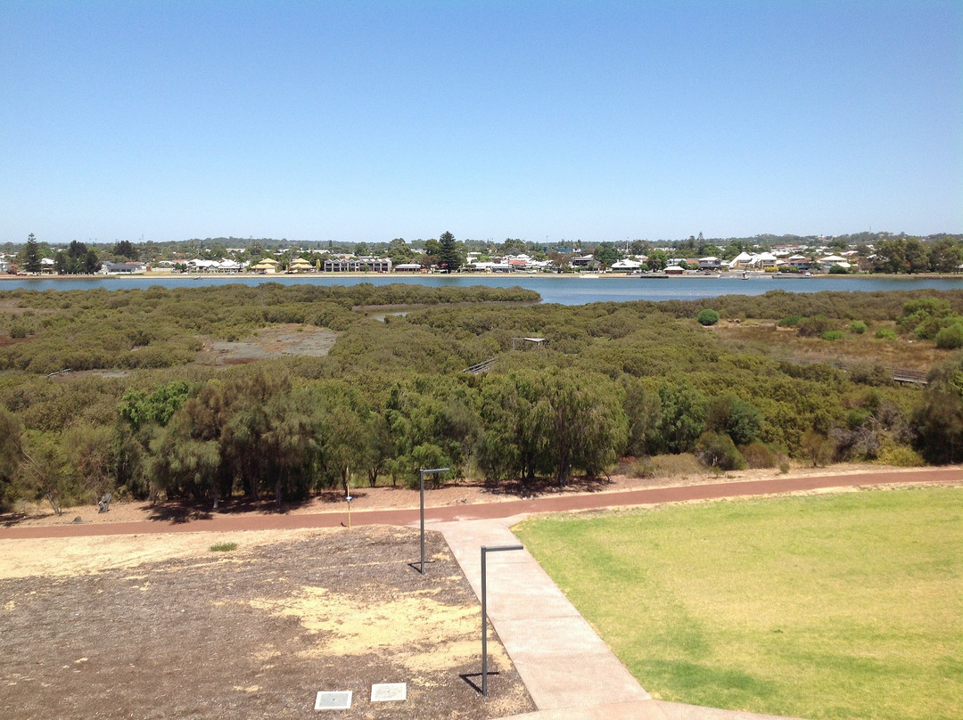 Mangrove Cove Lookout-班伯利必去景点