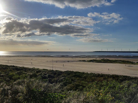 LearnKiteboardingNow-Oostvoorne必去景点