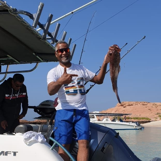 ROYAL MARINE TOURS- Daymaniat Island-锡卜必去景点