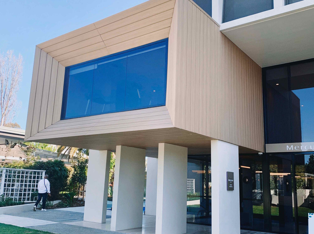 悉尼劳斯山美居酒店主图