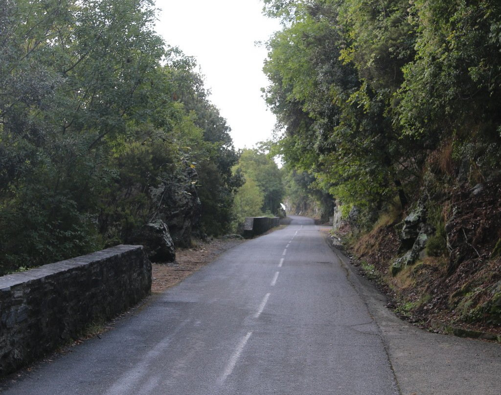 Fontaine de Serpentina-Santa-Maria-Poggio必去景点