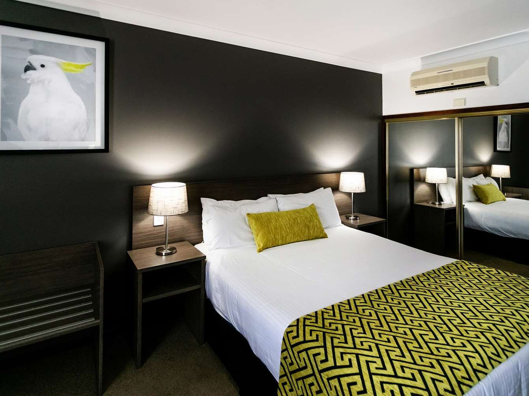 Best Western Plus Ambassador Orange主图