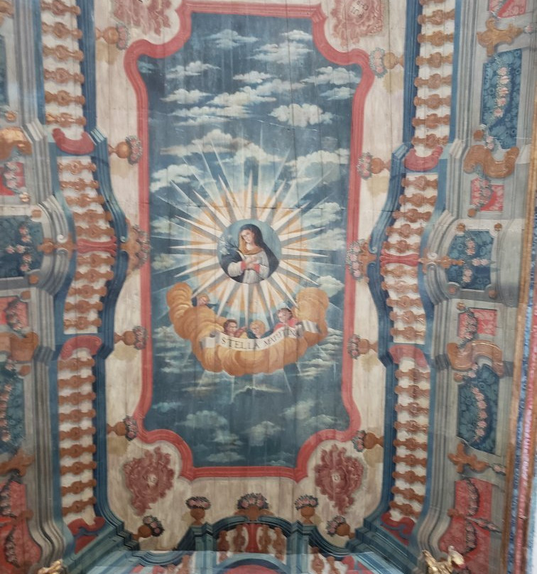 N S da Corrente Church-Penedo必去景点