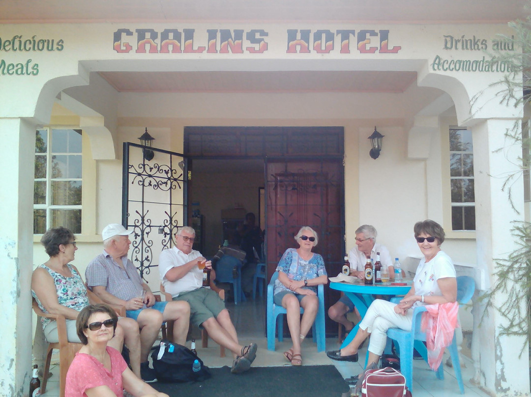 Gralins Hotel