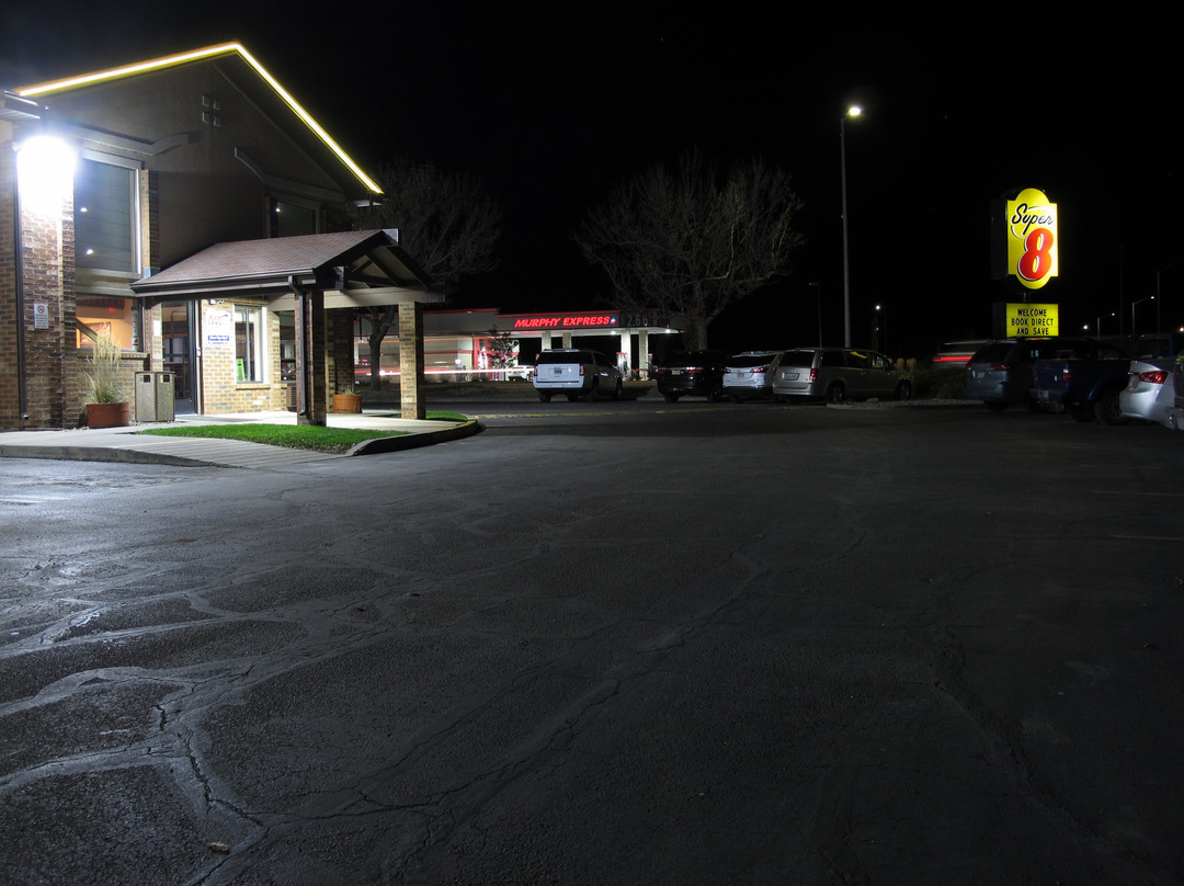 Super 8 by Wyndham Longmont/Twin Peaks主图