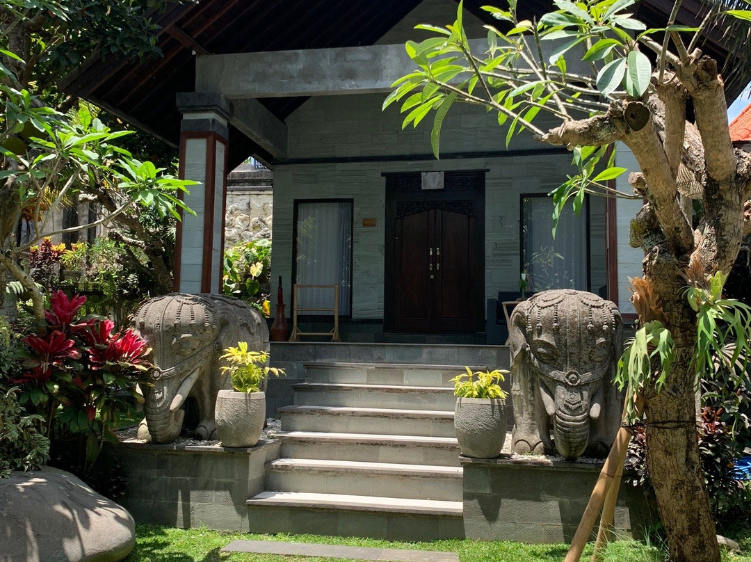 Dukuh Sebatu Villa主图