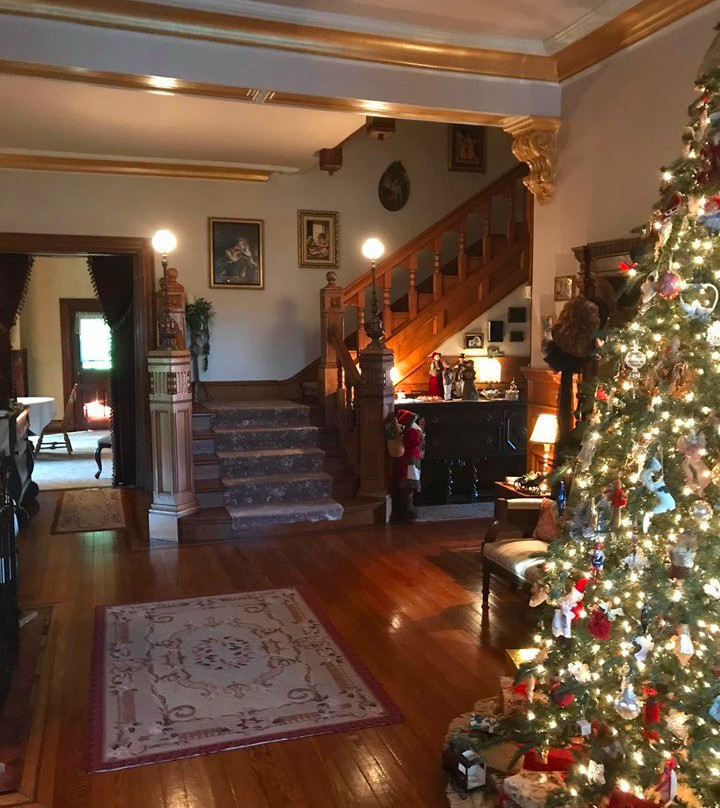 Colonel Taylor Inn B&B主图