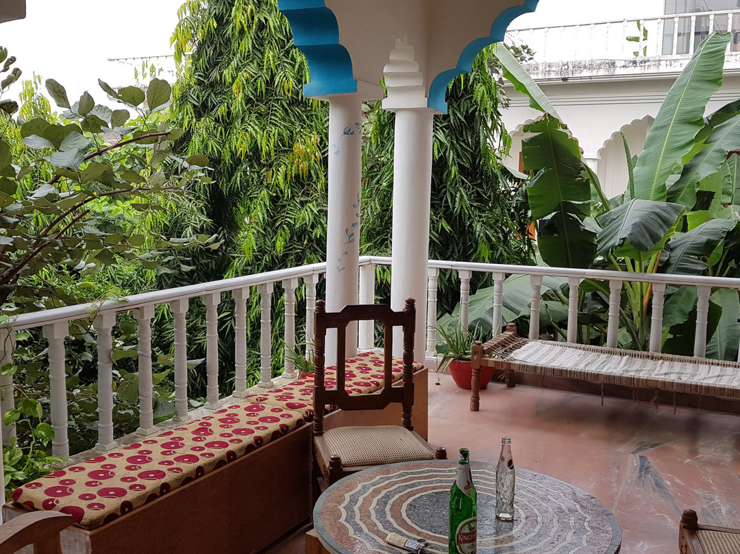 伊莎贝尔宫酒店主图