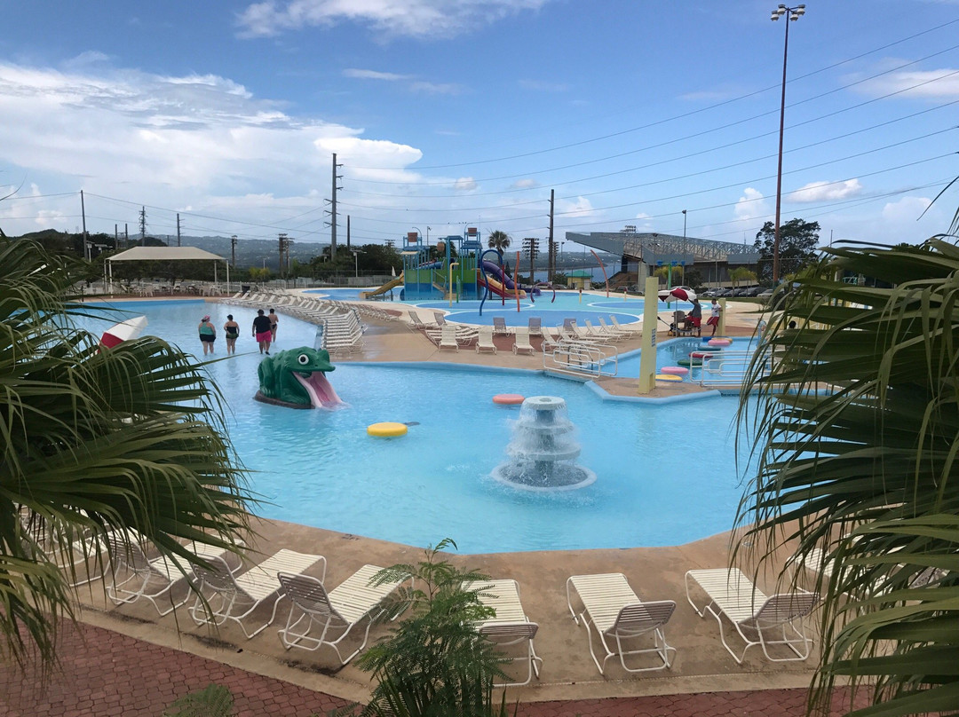 Aguadilla旅游景点-Las Cascadas Water Park