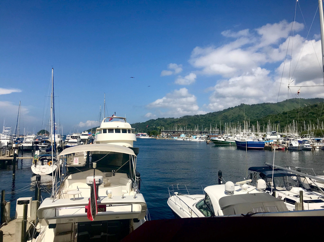 Crews Inn Hotel & Yachting Centre主图