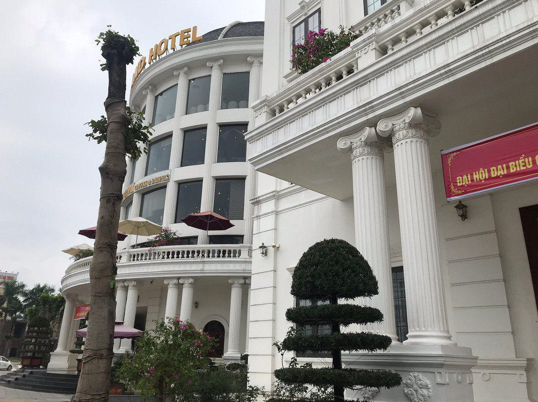 Grand Hotel主图