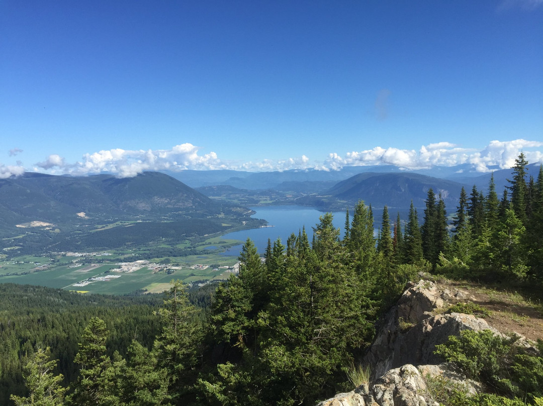 Shuswap Lake景点图片