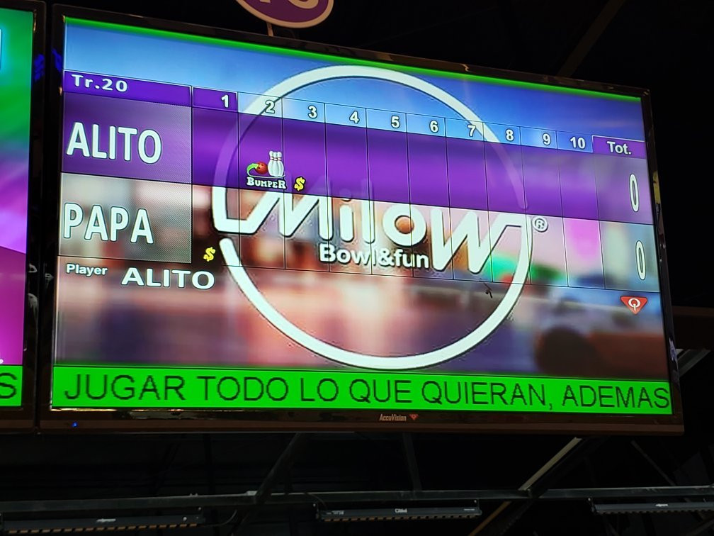 Navolato旅游景点-Milow Bowl & Fun