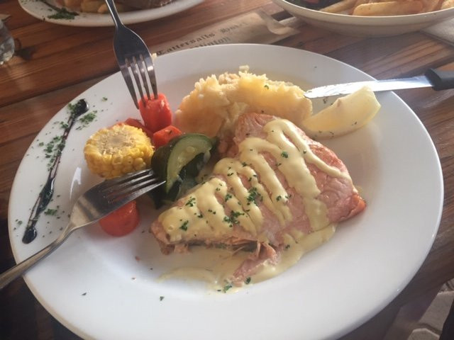 Tattersalls Hotel Van Park主图