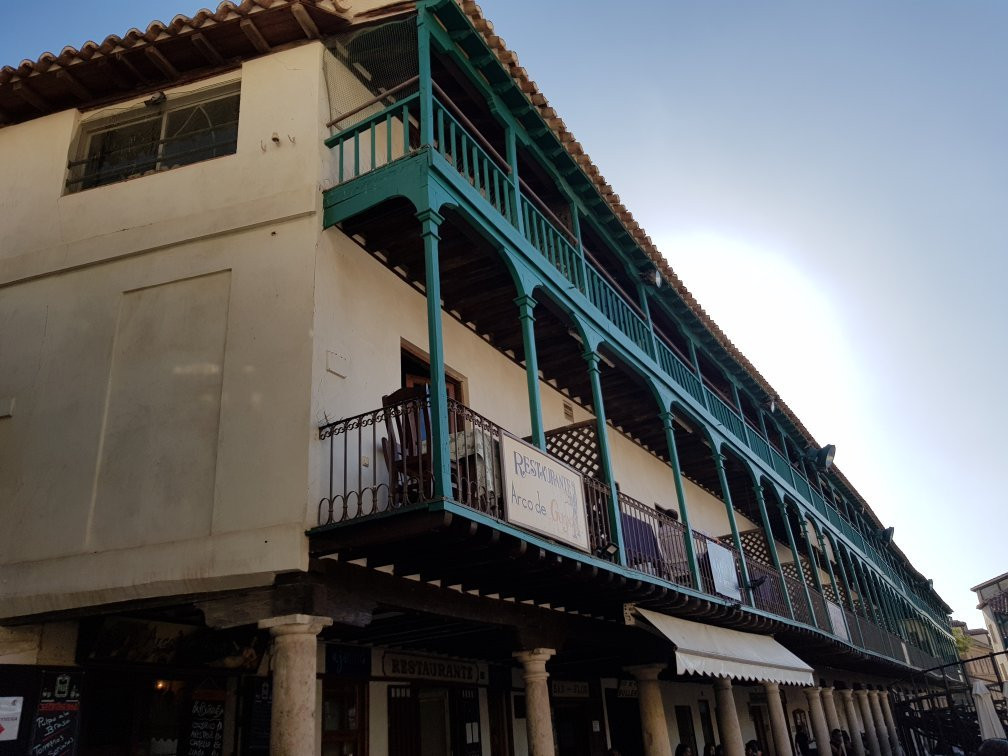 钦琼餐馆和美食-Ajofino Restaurante