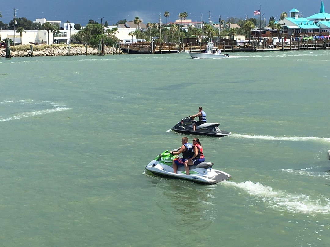 Jacks at John's Pass Waverunner and Boat Rental景点图片