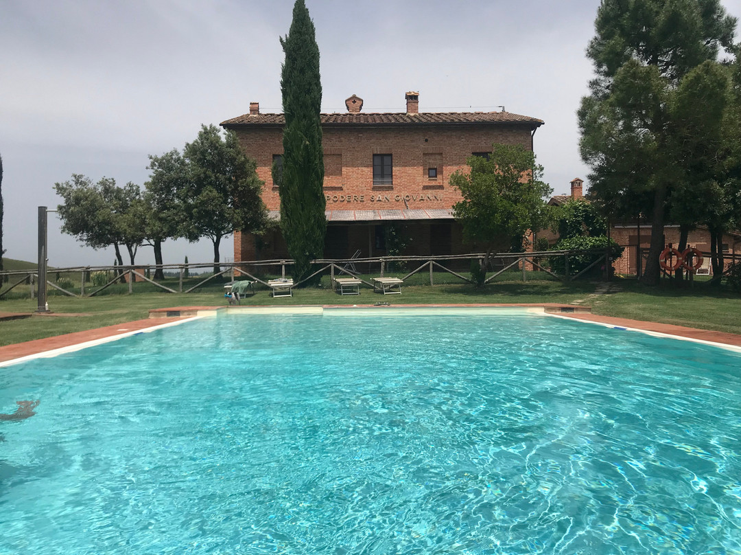 San Giovanni in Poggio主图
