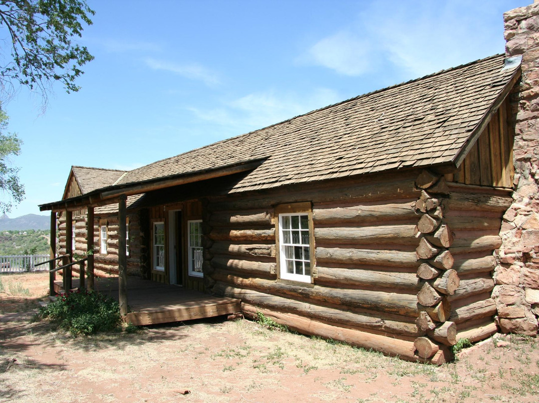White Mountain Apache Cultural Center景点图片
