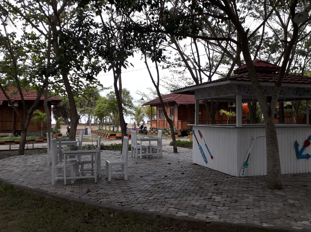 Pijar Beach景点图片