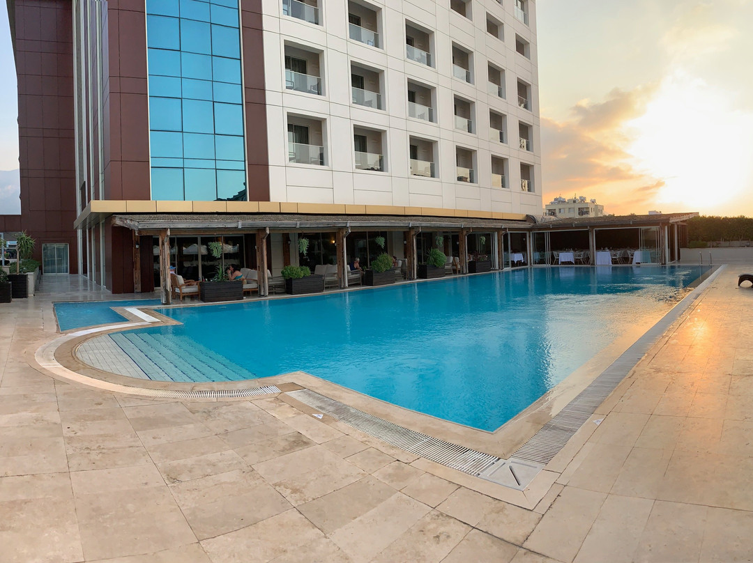 Grand Pasha Kyrenia Hotel & Casino主图