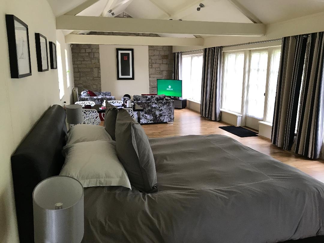 Hemples Lodge-官方