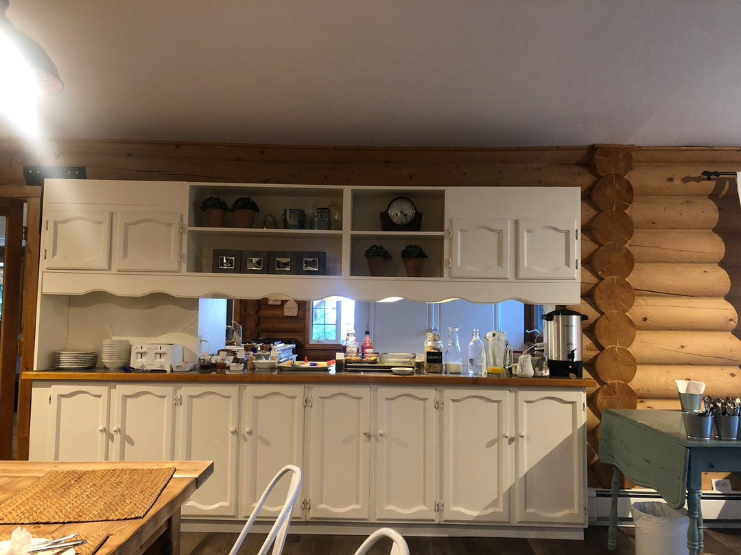 Whitewater Lodge主图