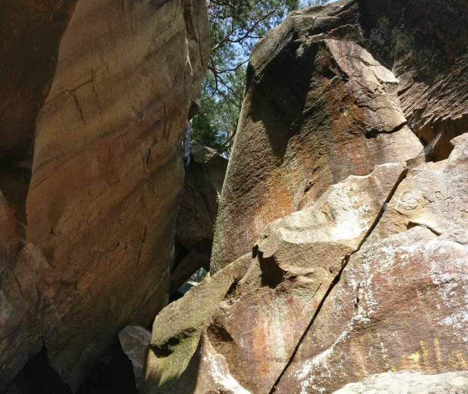 Rocks Dovbusha-Yaremche必去景点
