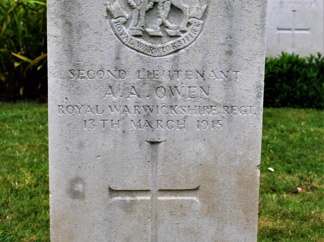 Royal Irish Rifles Graveyard-Laventie必去景点