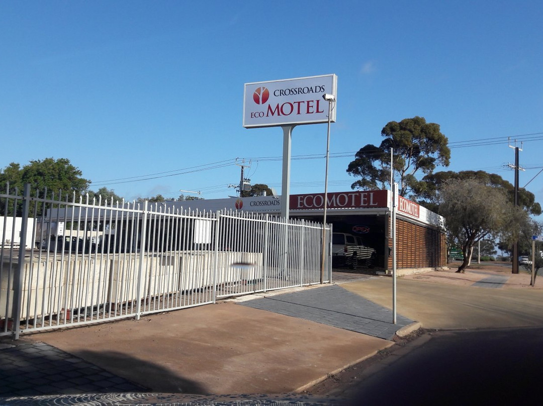 Crossroads Ecomotel主图