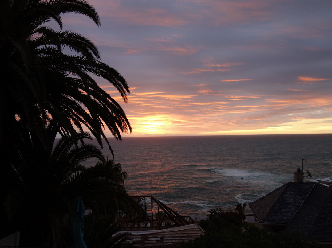 The Clarendon Bantry Bay主图